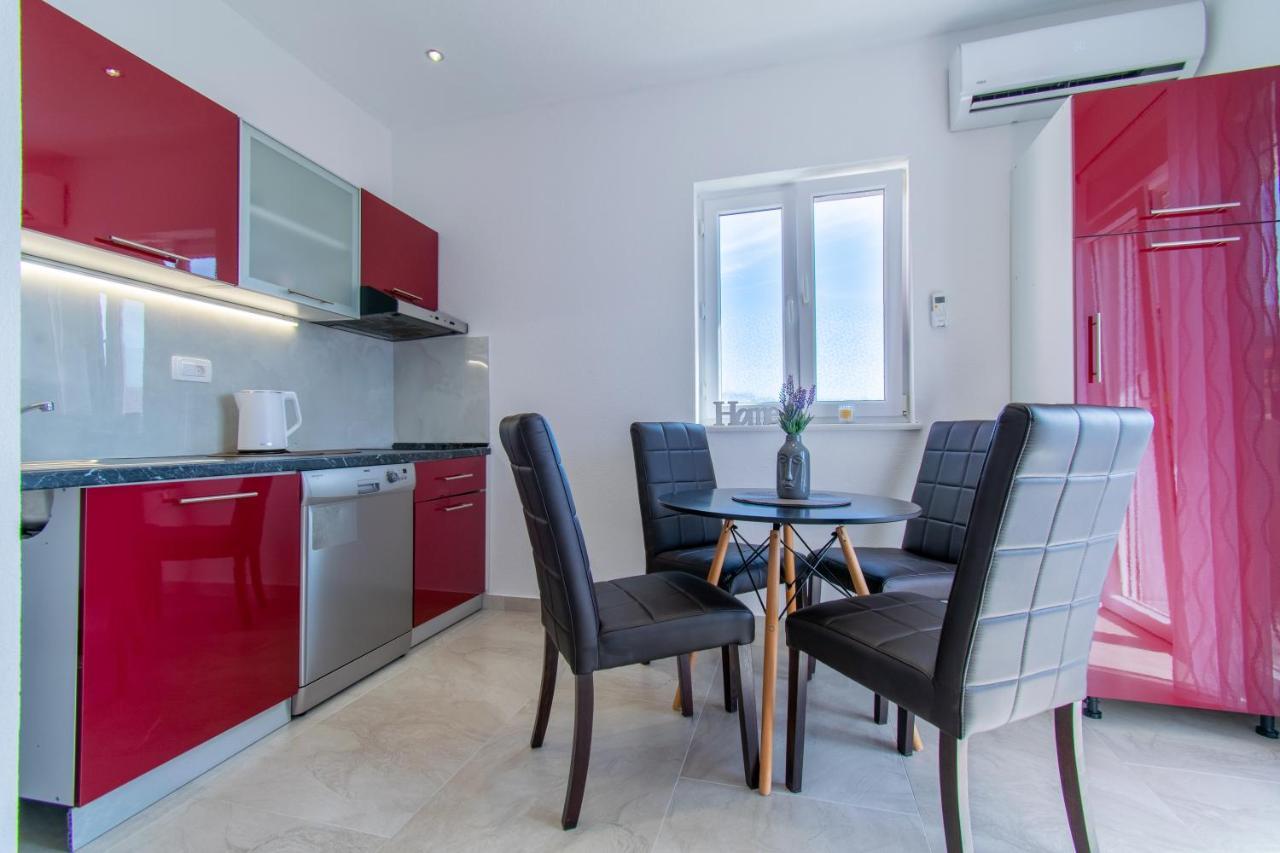 Apartmani Lavanda Centar Makarska Exterior photo